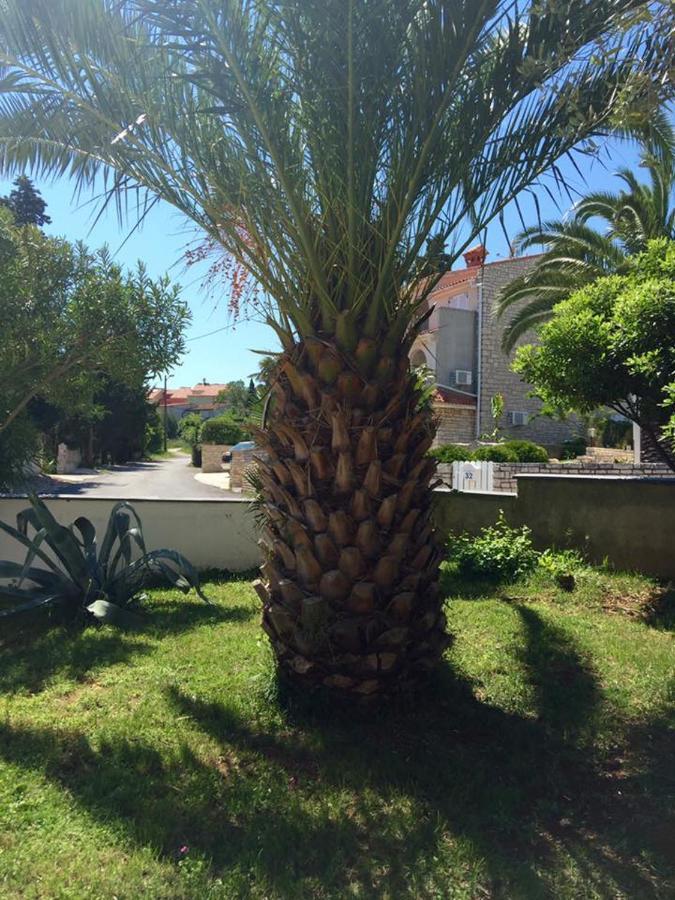 Villa Cube Premantura Bagian luar foto