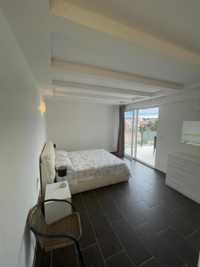 Villa Cube Premantura Bagian luar foto