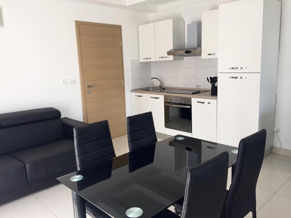 Villa Cube Premantura Bagian luar foto